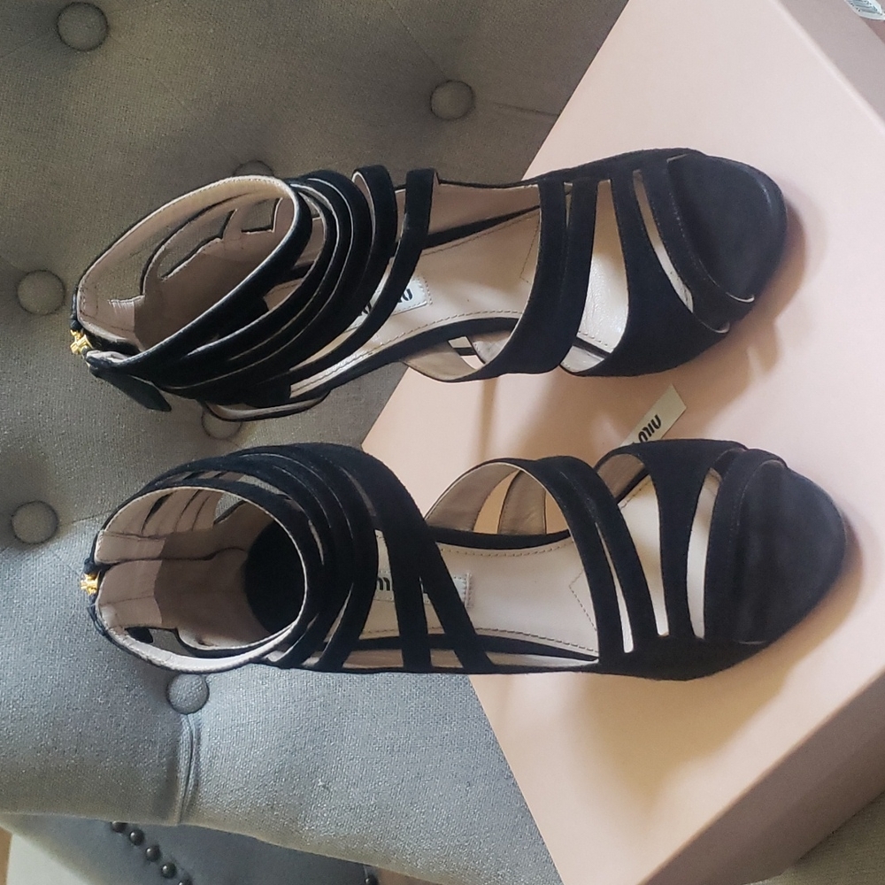 Miu Miu - Picture 2 of 7